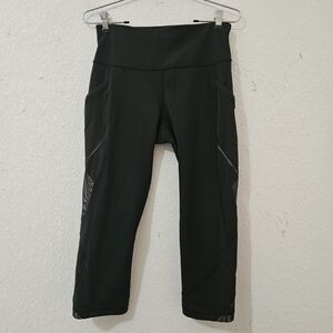 Lululemon Athletica Fast As Light Crop leggings Size 6